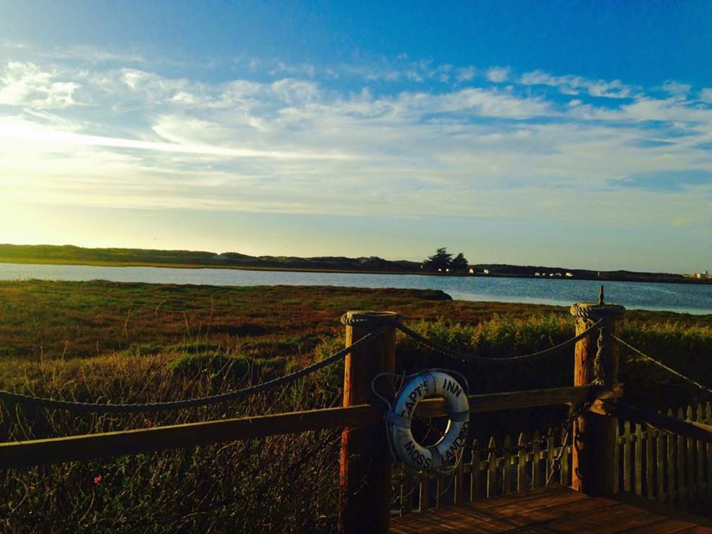 Captain'S Inn At Moss Landing Exteriér fotografie